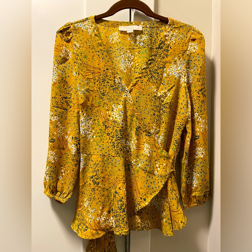 Long sleeved side tie blouse